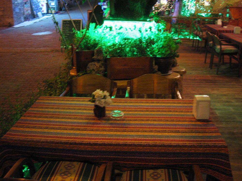 Otel Sato