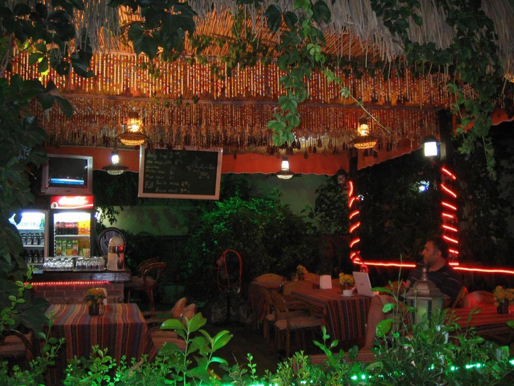 Otel Sato Side