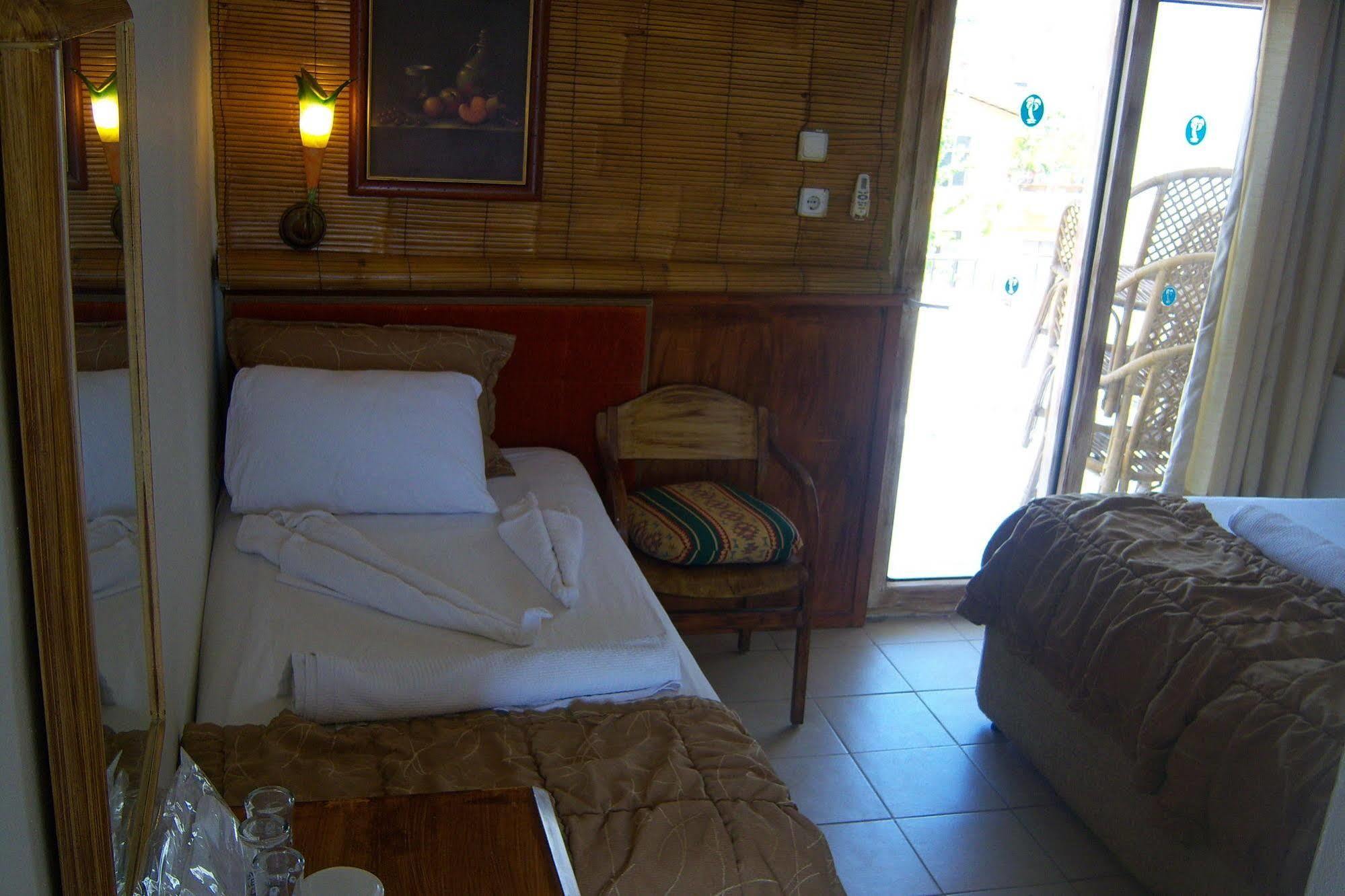 Sato Otel 2*